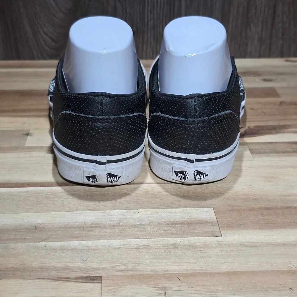 Vans Classic Perforated Leather Slip On Shoes‎ Women's 7.5 Black White